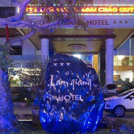 Lam Giang Hotel Vinh Exterior photo