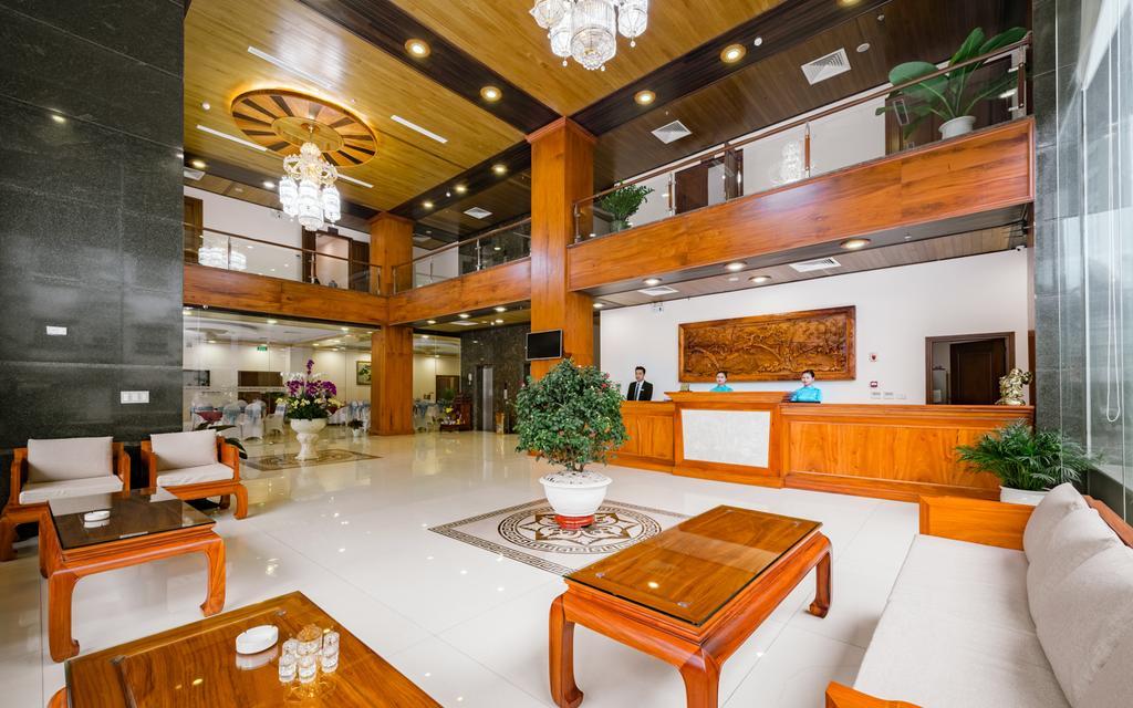 Lam Giang Hotel Vinh Exterior photo